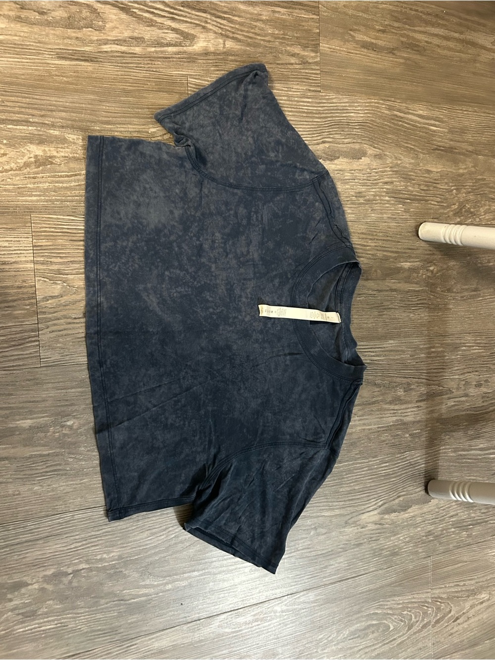 lululemon athletica short sleeve crop top